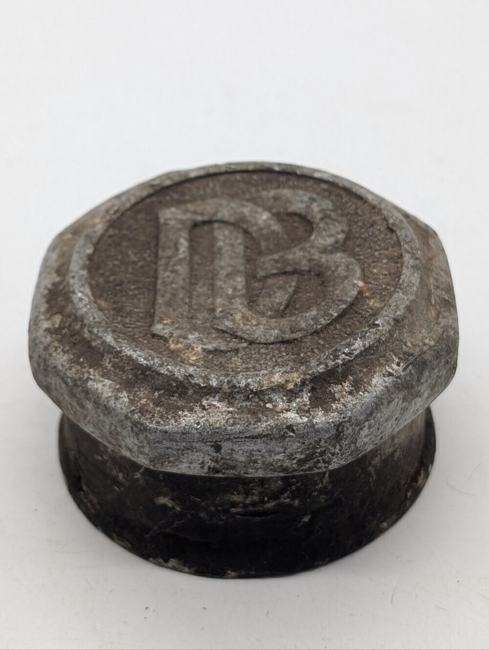 Vintage 1910s-1920s Dodge Brothers Aluminum Hub Grease Cap Axle Cover Steampunk